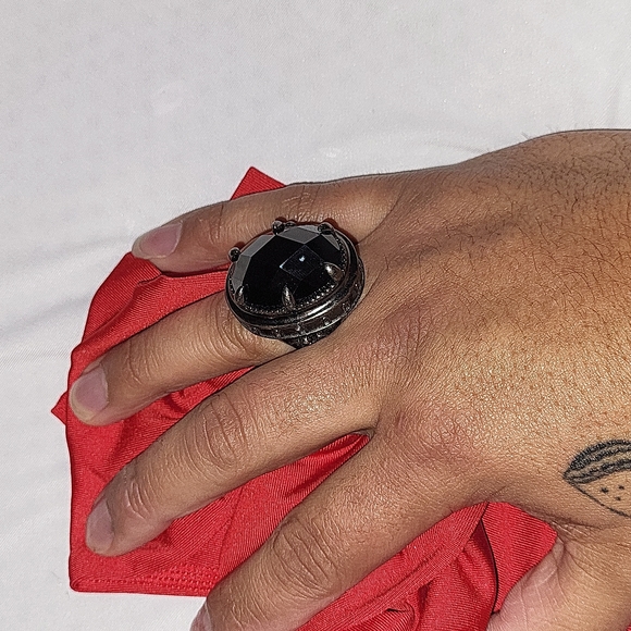 Poison ring - Picture 8 of 12